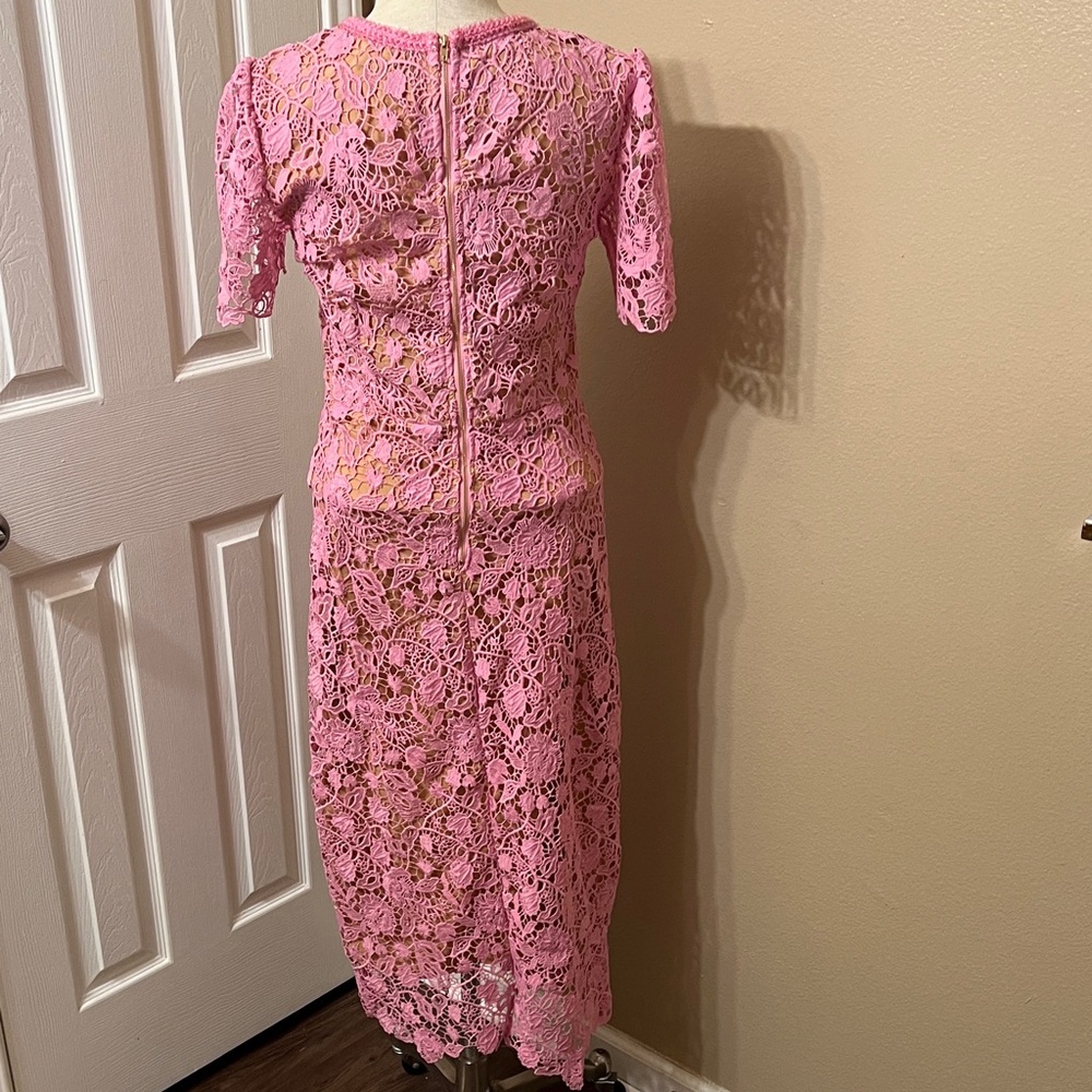 Self-Portrait Pink Lace Midi Dress belt is missing size M - Picture 8 of 12